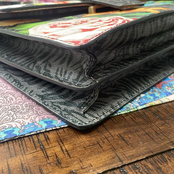 JOHNNY WAS Blooming Breeze Envelope Bag - Picture 9 of 16